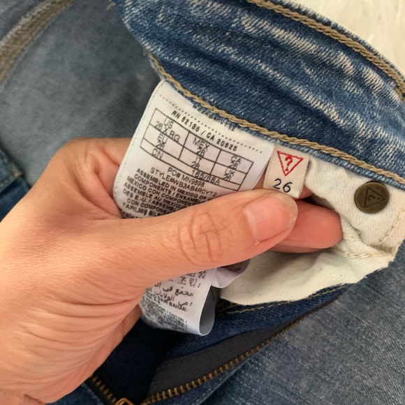 Guess 1981 skinny jeans 👖 acid wash - Picture 4 of 7